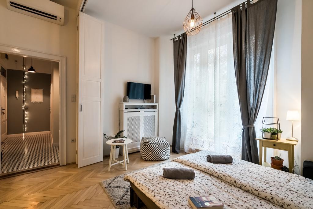 Bpr Charming Design Apartment With Balcony, A/C Будапешт Экстерьер фото