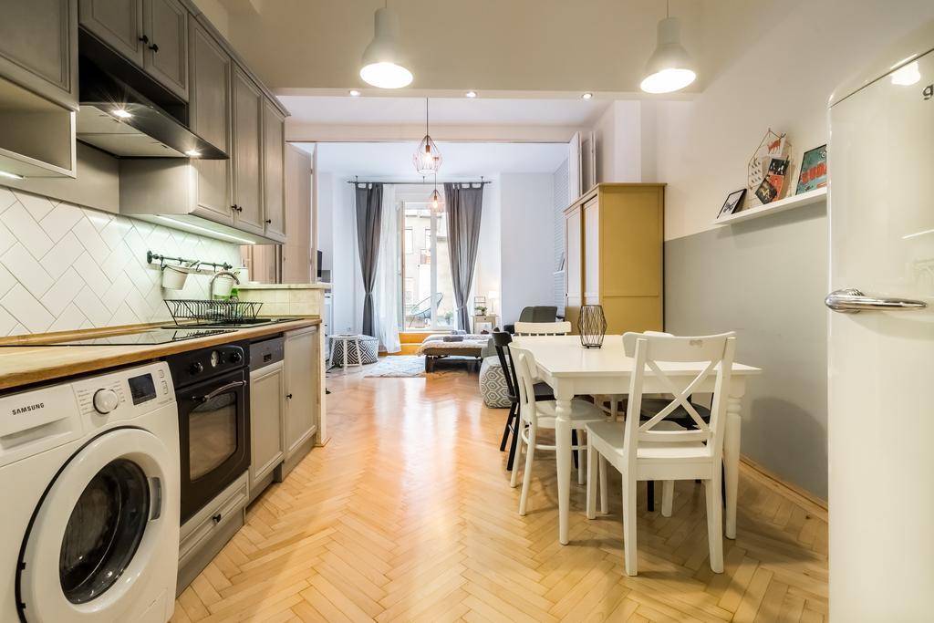 Bpr Charming Design Apartment With Balcony, A/C Будапешт Экстерьер фото